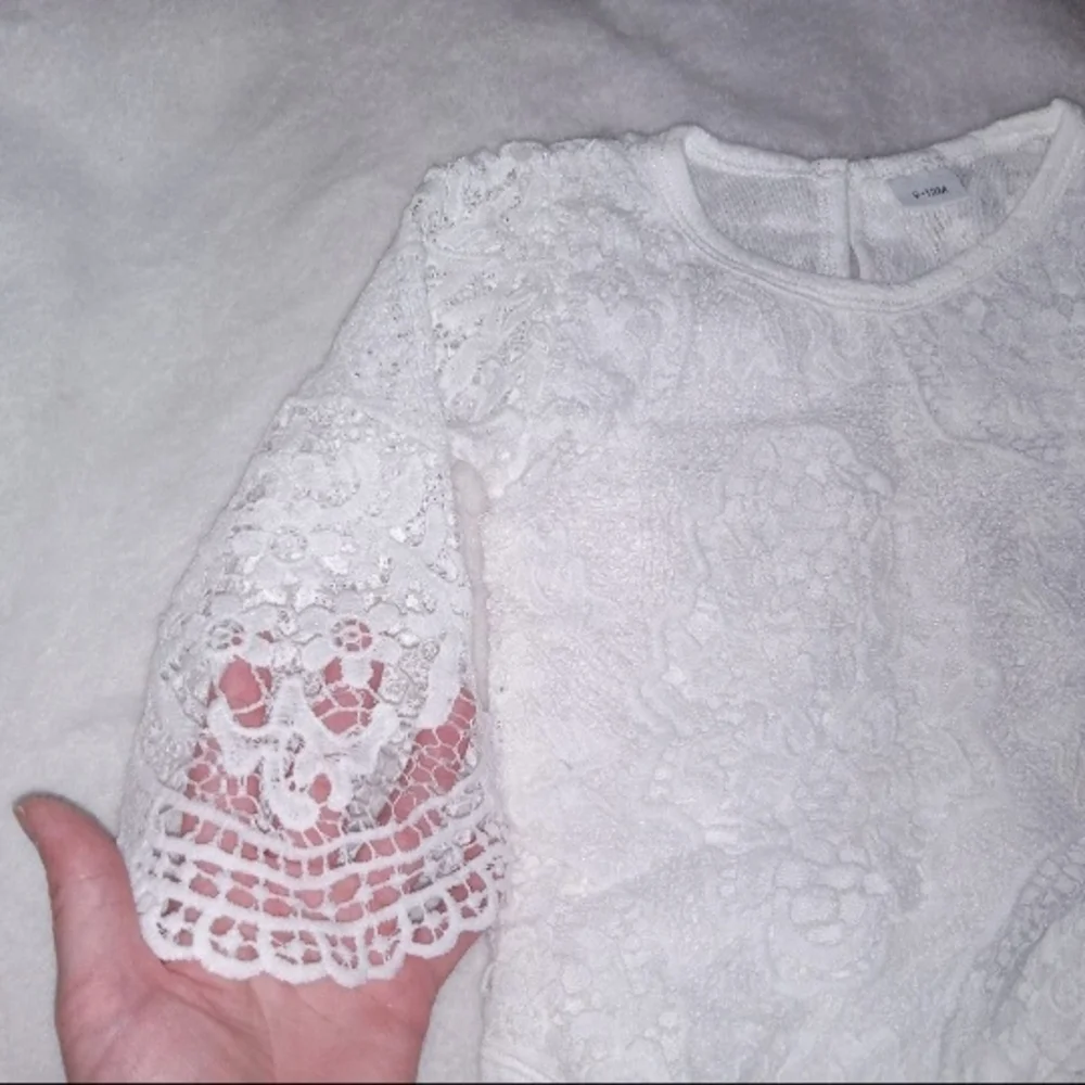 Baby Girl 9-12 Months Crochet Lace Outfit With Lace Skirt Leggings EUC Beautiful